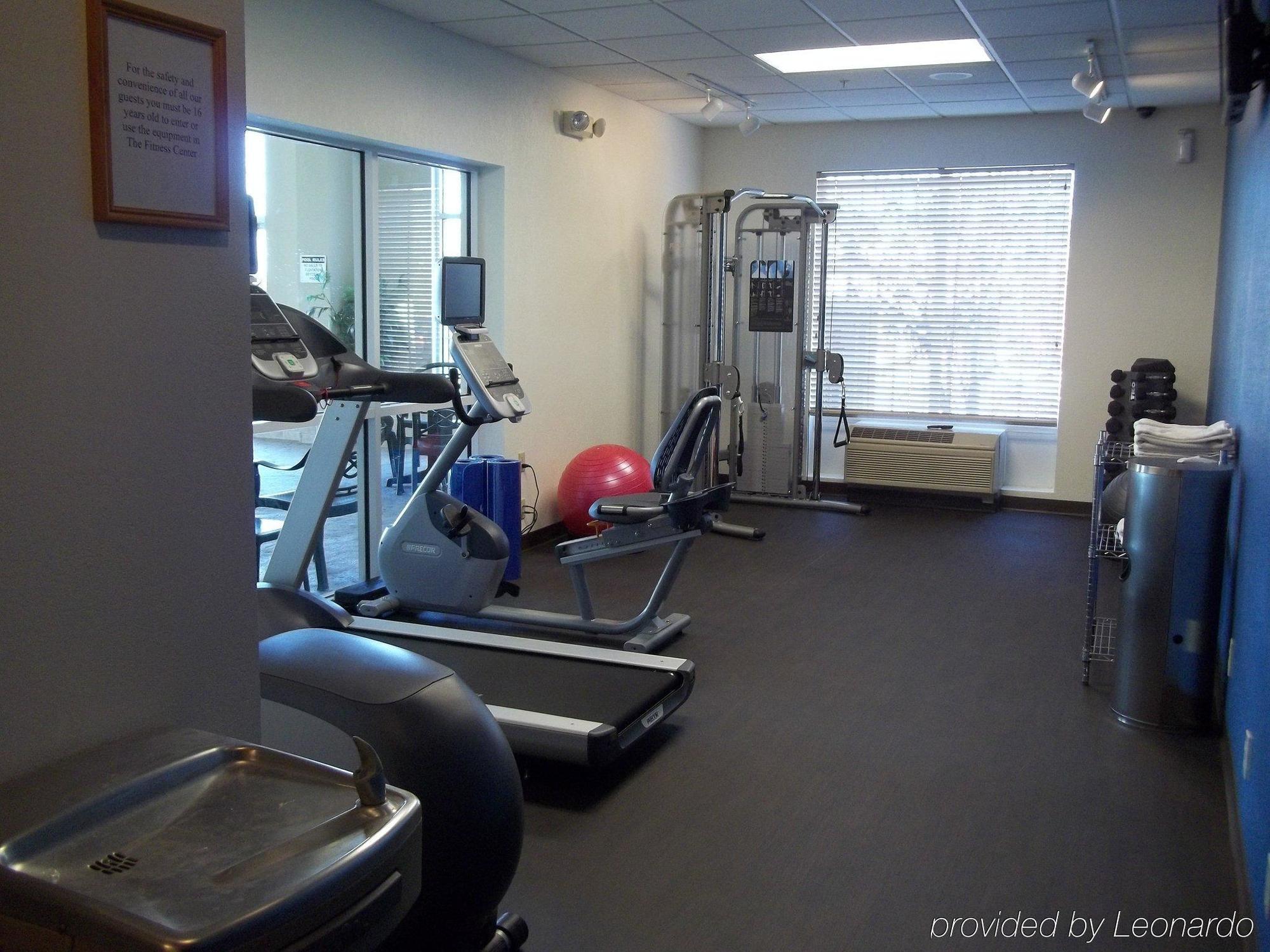 Park Manor Hotel Clifton Park Kültér fotó The gym at the 2008 Olympic Village