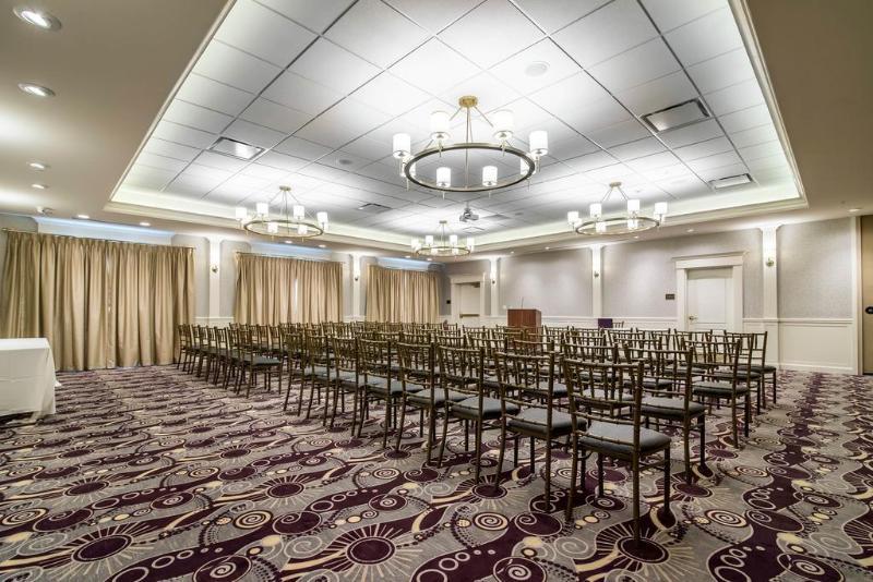 Park Manor Hotel Clifton Park Kültér fotó The ballroom at the hotel